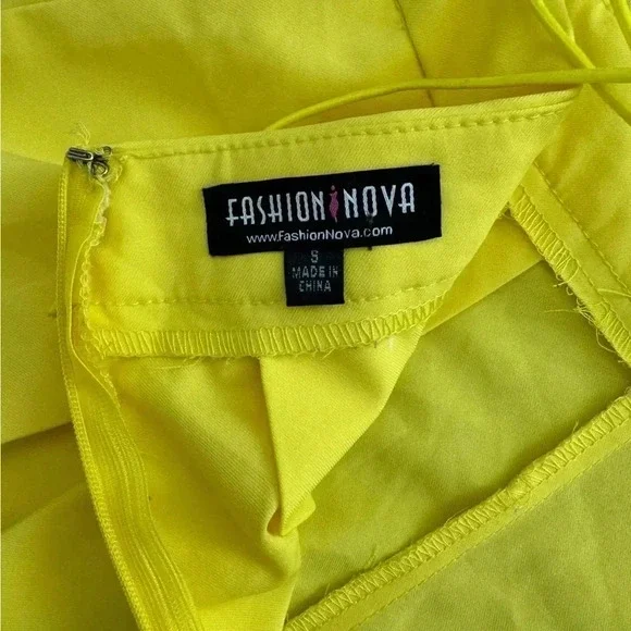 Bright Yellow Fashion Nova Romper with Open Back Tie Detail Size Small - Picture 6 of 10